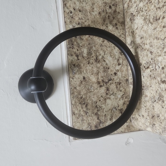 Towel Ring - Picture 1 of 4